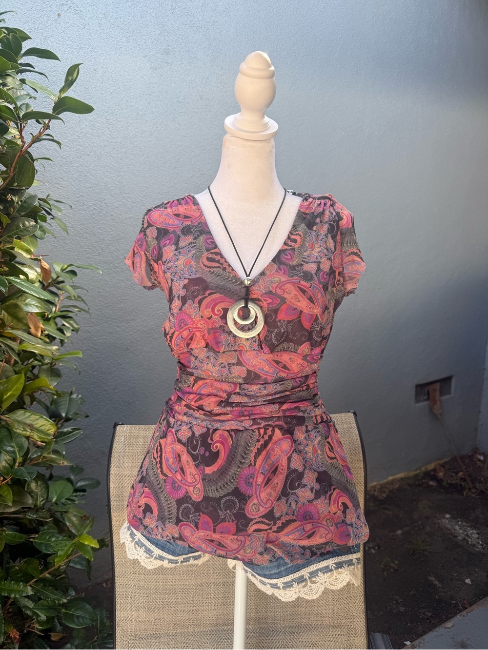 Pink Paisley V-Neck Ruched Short Sleeve Top